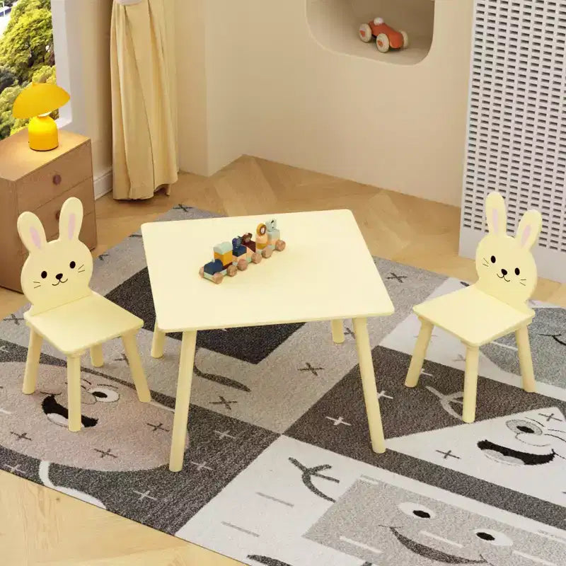 Ensemble table et chaises pour enfants GDFStudio Willow avec motif animaux mignons