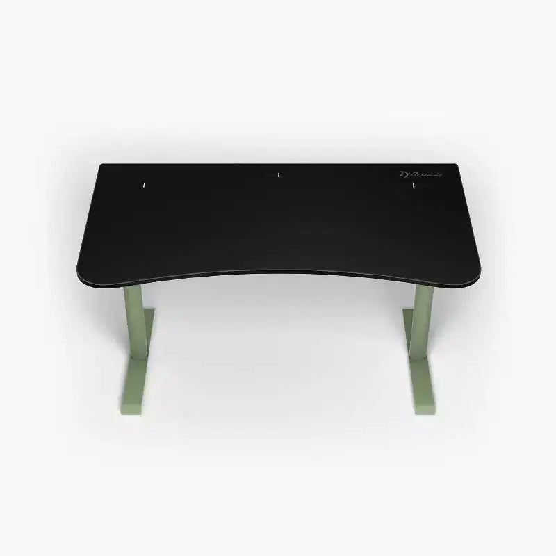 Bureau de jeu incurvé compact Arozzi Arena