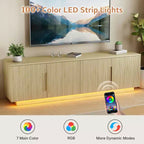Meuble TV Zevemomo 67,7" à façade cannelée pour téléviseurs jusqu'à 75" avec bandeau LED 16 couleurs, 6 compartiments de rangement pour salon, Chêne naturel