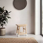 JONATHAN Y Finesse 18.3 Tabouret d'appoint classique et décontracté en bois de mindi massif fabriqué à la main avec pieds inclinés