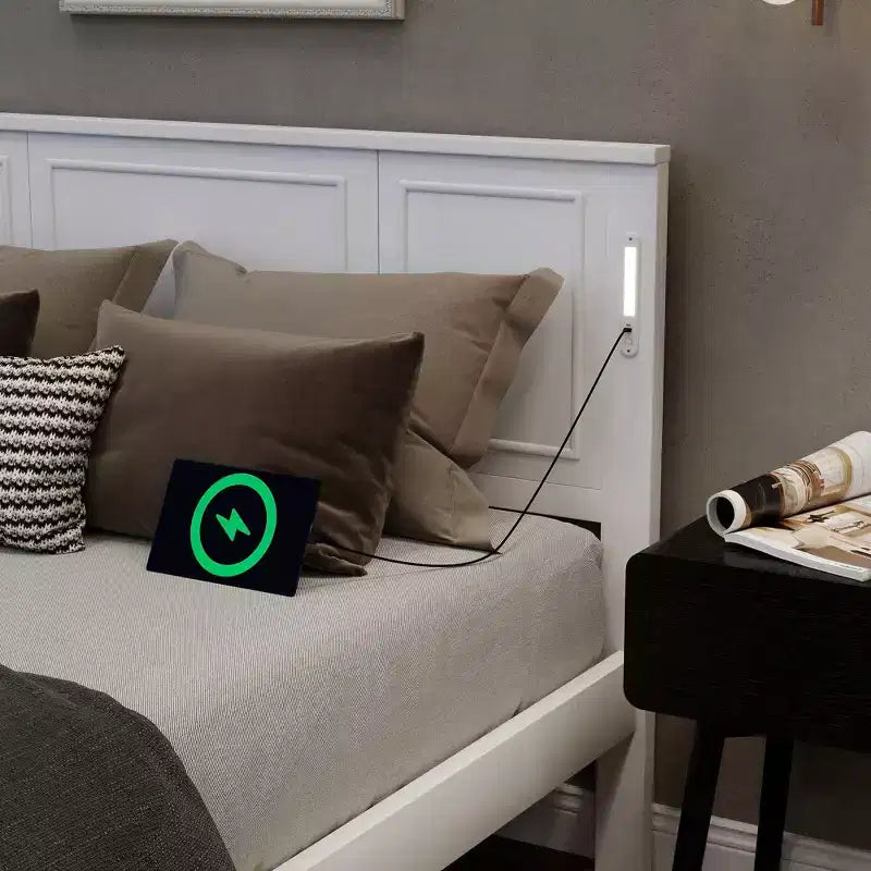 Lit plateforme ModernLuxe Queen/King Size avec tête de lit haute, cadre de lit en bois style ferme avec lumières LED et ports USB