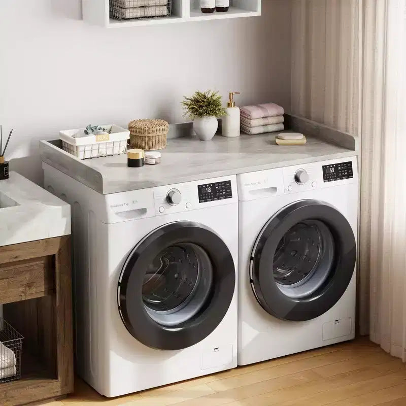 Comptoir pour lave-linge-sécheuse, dessus de machine à laver avec bord surélevé et tapis antidérapant pour le rangement des paniers à linge et l'organisation de la buanderie