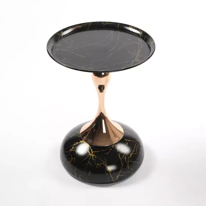 Jolie petite marque de jouets Table basse ronde queue de sirène, table d'appoint ronde, table piédestal moderne en métal, table d'appoint minimaliste pour petits espaces,