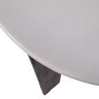 Table d'appoint contemporaine ronde avec plateau en marbre et base en métal pour la décoration intérieure - Table d'appoint étroite sculpturale pour petits espaces - 22, Blanc et bronze