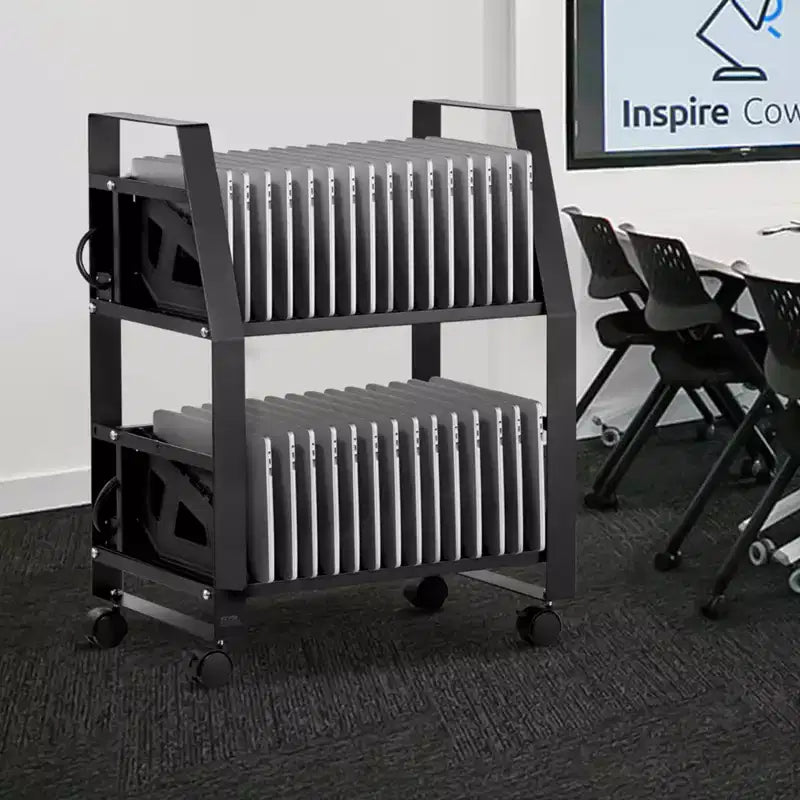 Chariot de chargement VEVOR pour ordinateurs portables, station de chargement mobile ouverte à roulettes pour 32 appareils, pour tablettes et ordinateurs portables jusqu'à 15,6 pouces, noir