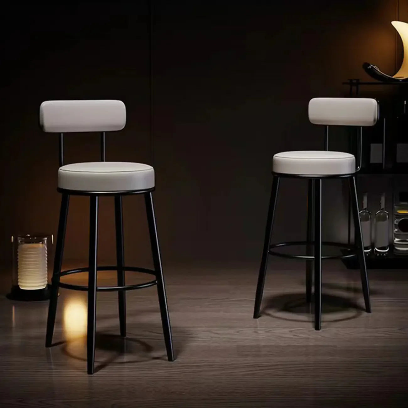 Tabouret de bar moderne en fer rond à dossier ouvert et rembourré
