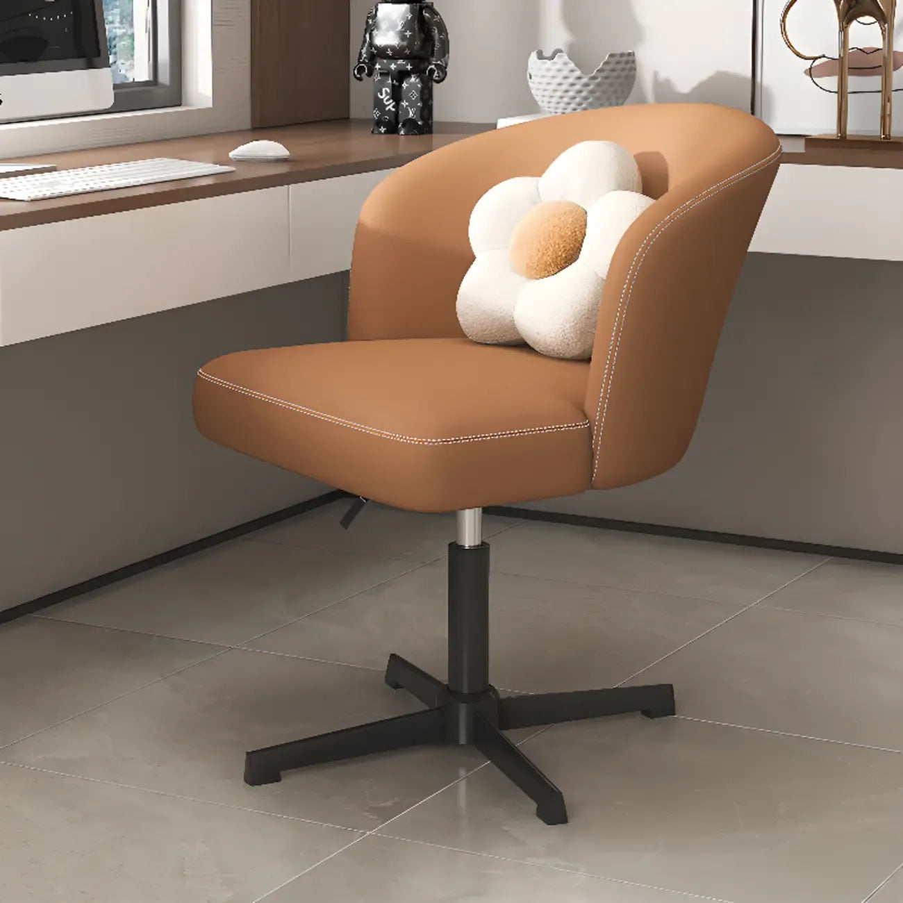 Fauteuil de bureau pivotant élégant en cuir orange