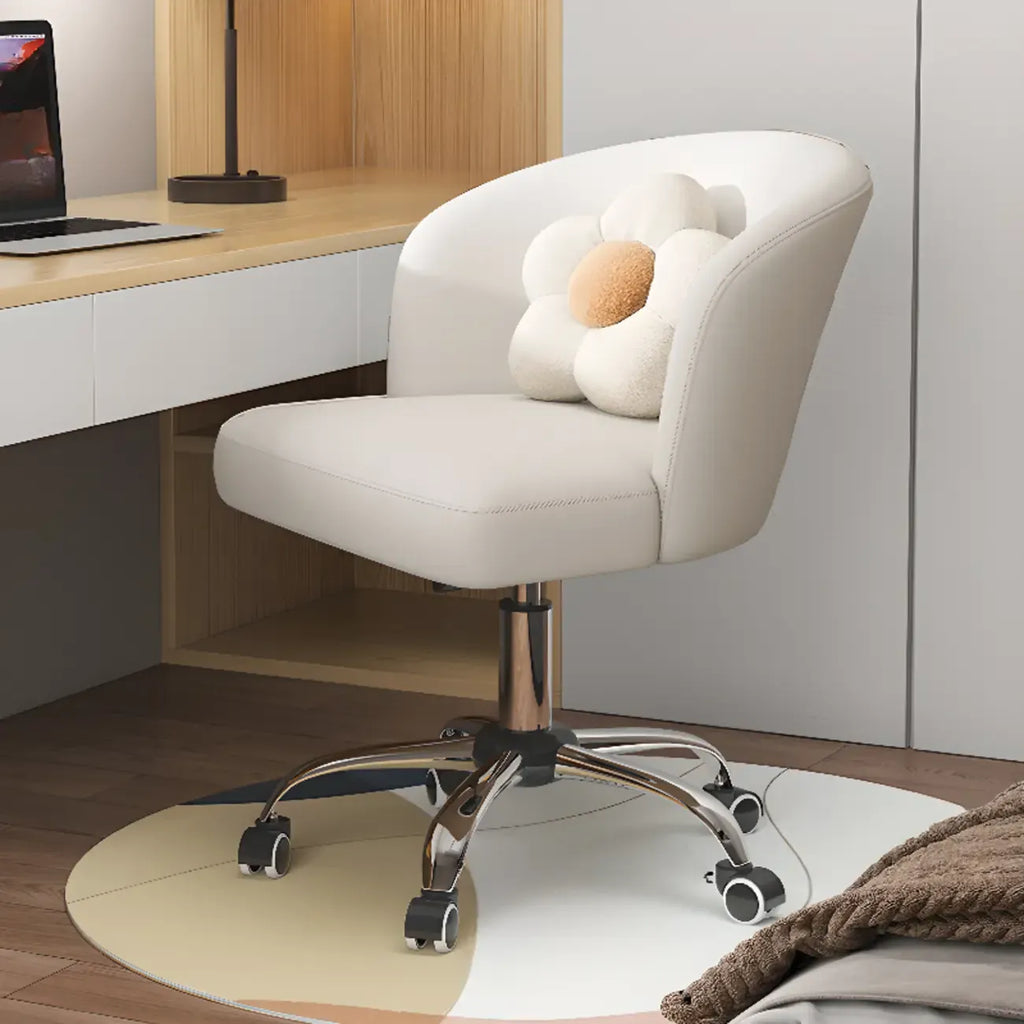 Fauteuil de bureau pivotant élégant en cuir orange
