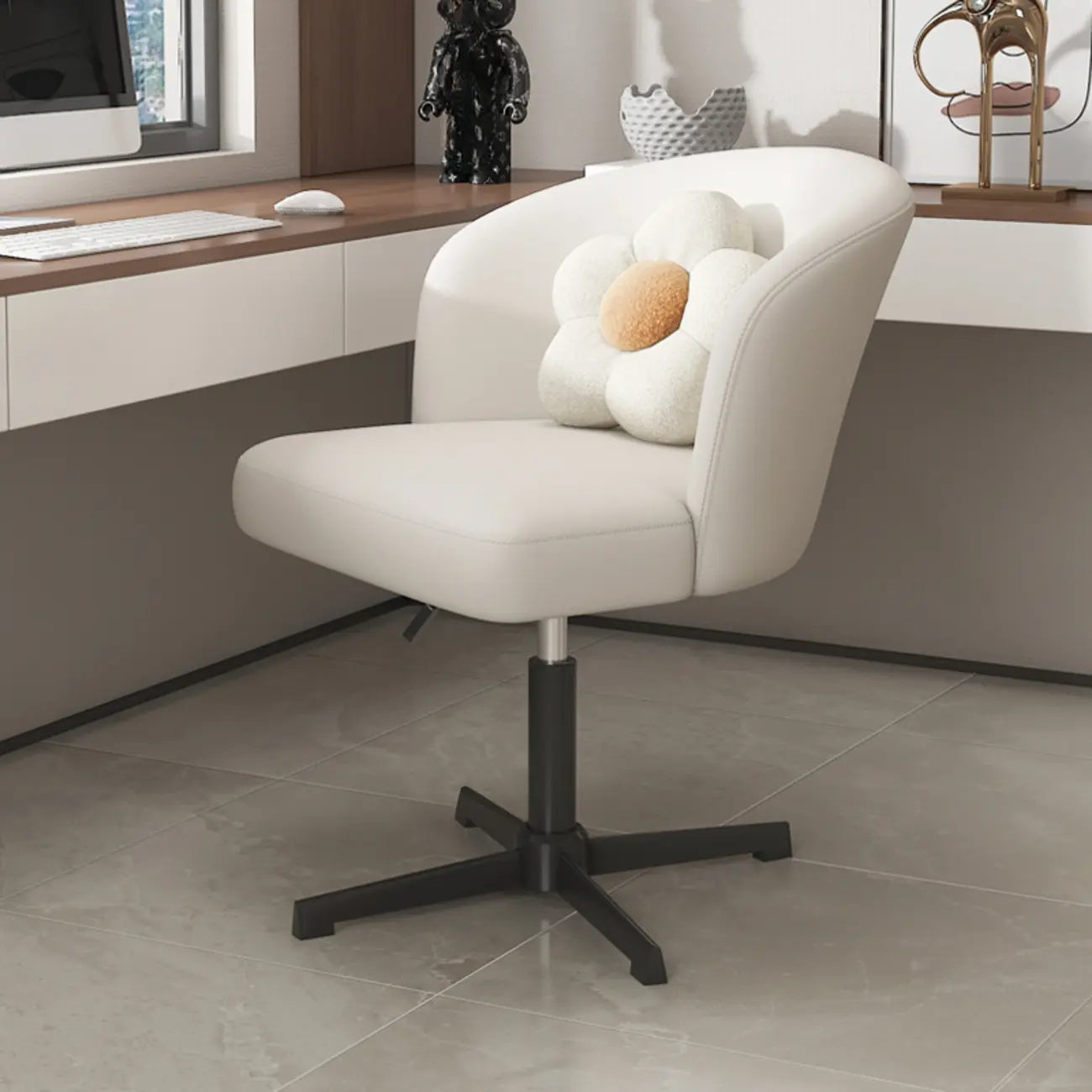Fauteuil de bureau pivotant élégant en cuir orange