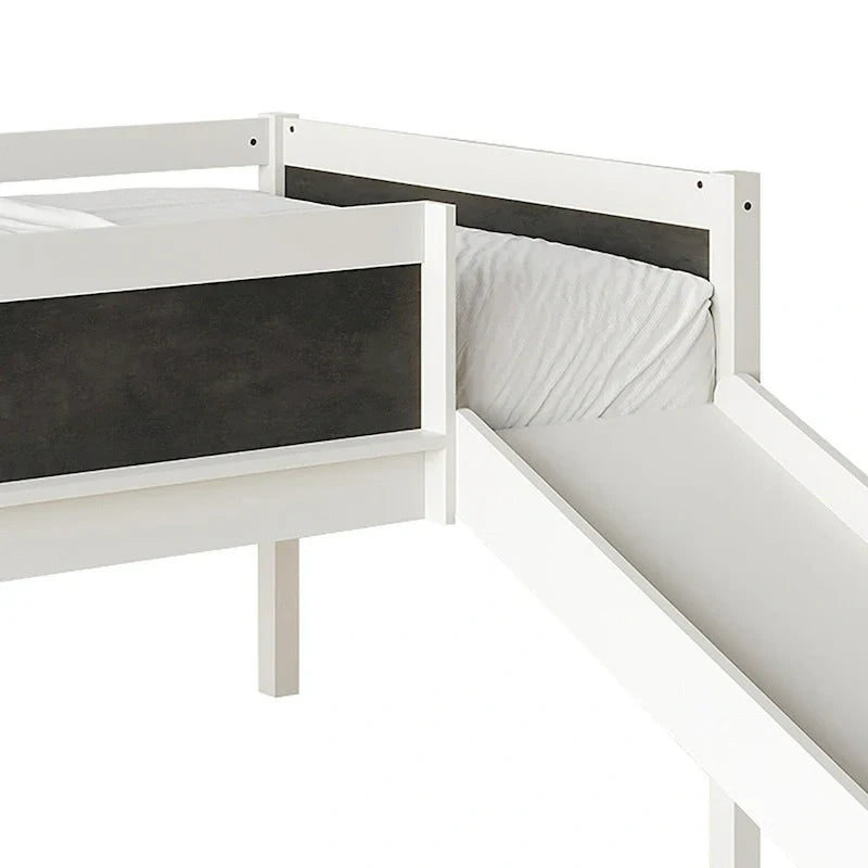 Lit mezzanine bas classique double CraftPorch avec tableau noir, toboggan et échelle