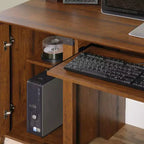Bureau d'angle pour ordinateur Carson Forge Rouge - Sauder : Poste de travail pour bureau à domicile avec rangement pour unité centrale et gestion des câbles