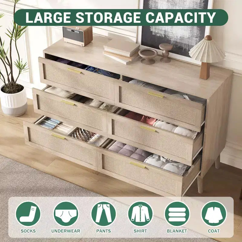 Commode en rotin naturel Garvee avec poignées dorées, commode de rangement en bois de style ferme avec 5 pieds solides pour salon, chambre et entrée, chêne