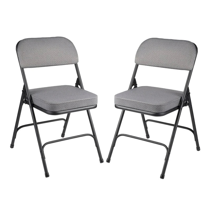 Chaise pliante de luxe matelassée en tissu de la collection Bernadine de Hampden Furnishings, lot de 2