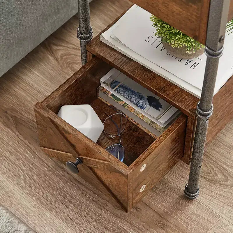 Table de chevet VECELO avec station de charge et tiroir, table d'appoint étroite avec port USB et prises électriques pour salon ou chambre à coucher, marron