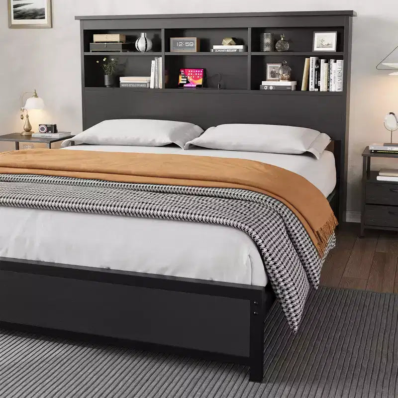 Cadre de lit King Size avec tête de lit bibliothèque, lit plateforme King Size avec rangement à 2 niveaux et station de recharge, aucun sommier tapissier requis, facile à monter, Noir
