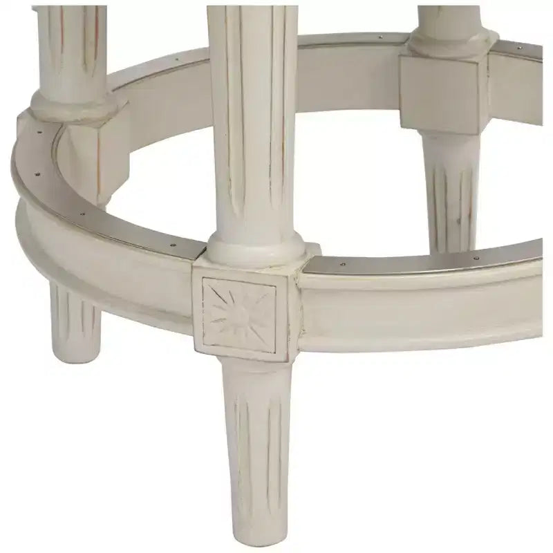 55 Downing Street Oliver Wood Tabouret de bar pivotant Blanc vieilli 62,2 cm de haut Coussin rond traditionnel crème avec repose-pieds pour îlot de cuisine