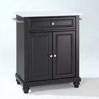 Chariot de cuisine compact avec plateau en granit Cambridge noir/blanc - Crosley : Cadre en bois d'hévéa, porte-serviettes, étagères de rangement