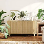 Bahut Homcom à portes cannelées avec rangement, buffet de rangement moderne de 140 cm avec 4 portes, 2 étagères réglables et 5 pieds en bois