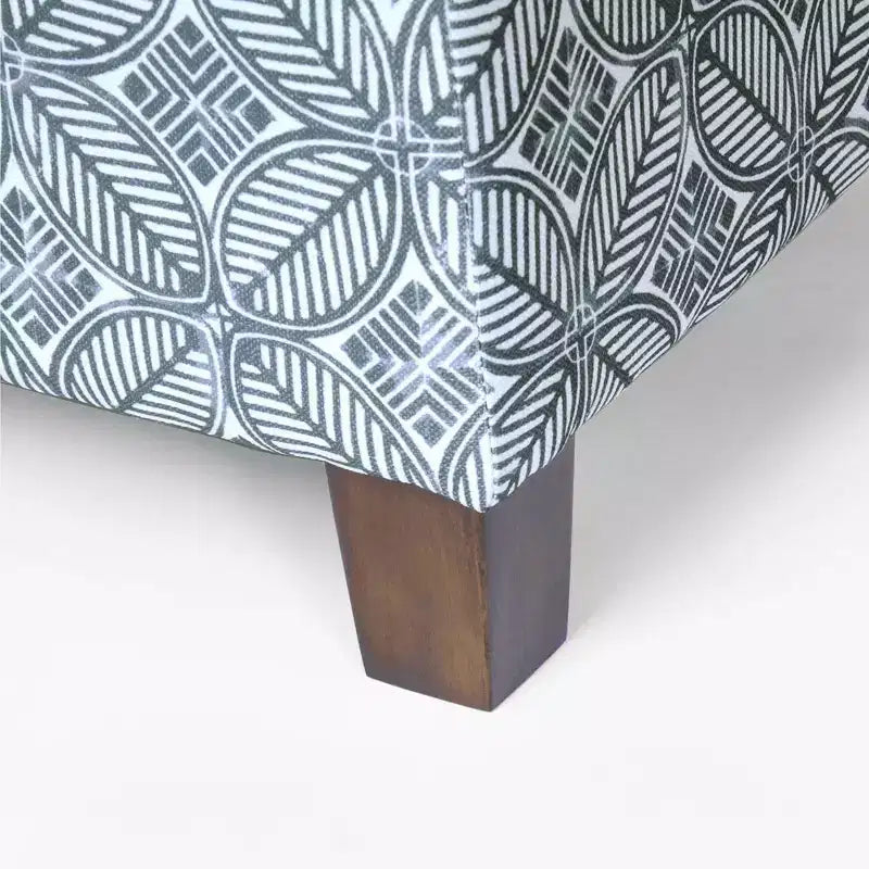 Pouf de rangement carré Cole Classics avec couvercle amovible - HomePop