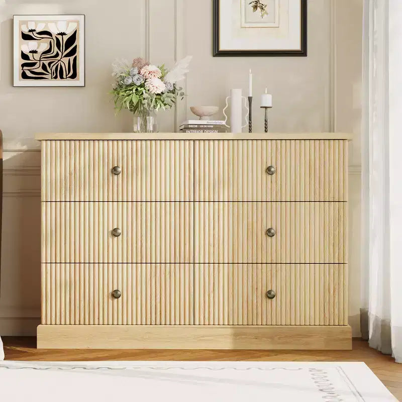 Commode à 6 tiroirs cannelés pour chambre à coucher, commode horizontale en bois avec poignées en métal, organiseur de rangement moderne pour chambre à coucher, salon