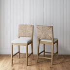 Tabouret de bar Beacon Bohemian Boucle, Chaise de comptoir rembourrée avec structure en bois massif et dossier en jonc de mer tressé