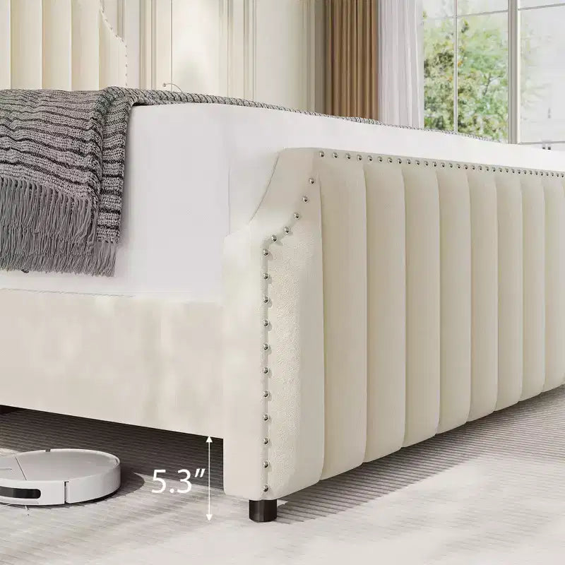 Cadre de lit en velours, tête et pied de lit matelassés à rayures verticales avec rivets, lit plateforme rembourré, lattes en bois robustes