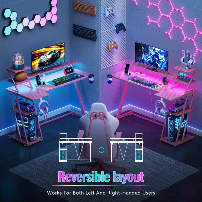 Bureau de jeu en L de 47 pouces rose pour petits espaces, table d'angle pour ordinateur avec support de moniteur, étagères de rangement, bureau de gamer en fibre de carbone, robuste pour salle PC
