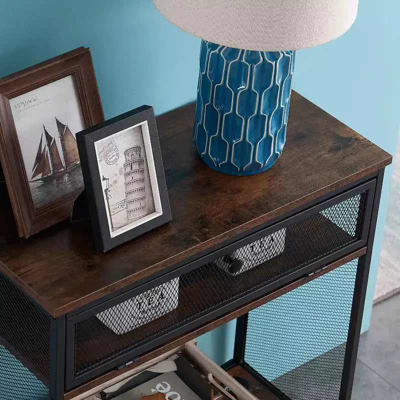 Console industrielle VECELO avec tiroir et étagères ouvertes, Table d'entrée rustique en bois et maille métallique, Table d'appoint de rangement pour salon ou couloir