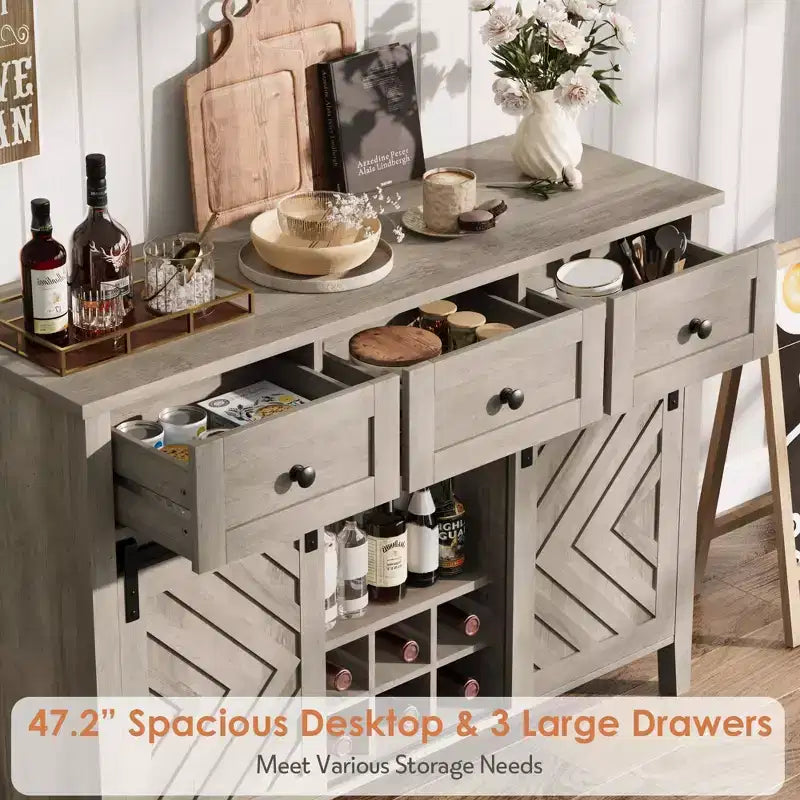 Garvee Farmhouse Armoire de buffet 47,2 pouces avec porte coulissante de style grange, buffet rustique de 33,4 pouces de haut avec 3 tiroirs, gris