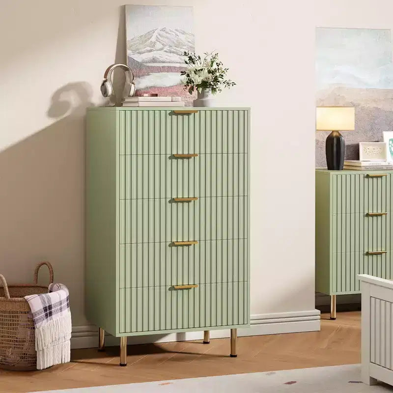 Commode moderne en bois de 122 cm de haut avec 5 tiroirs cannelés profonds et un large plateau pour chambre à coucher, salon, couloir, chambre d'enfant