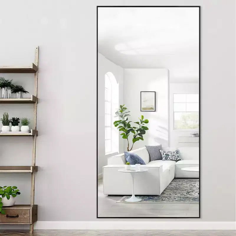 Miroir mural décoratif rectangulaire Dovelina à cadre métallique moderne