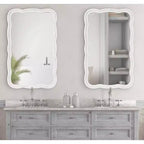 Miroir mural festonné Hatherleig 23,5 x 38 - Kate & Laurel All Things Decor
