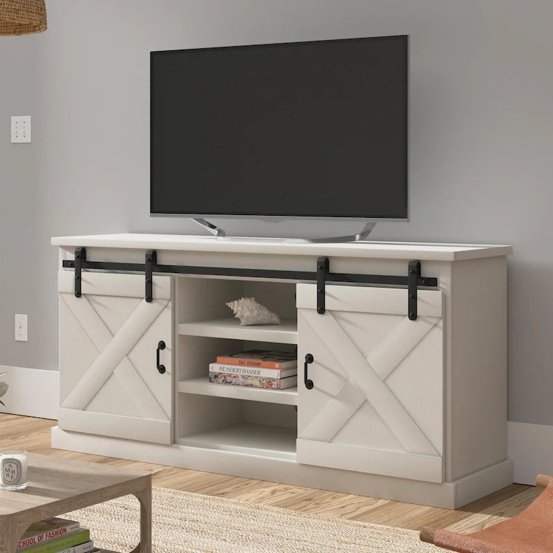 Meuble TV The Gray Barn Sycamore Rise Farmhouse en bois de 66 pouces