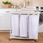 Centre de lessive à 3 sacs, Tablettes en stratifié lisse, Cadre en acier robuste, Barre de suspension, Options de pieds à roulettes et fixes