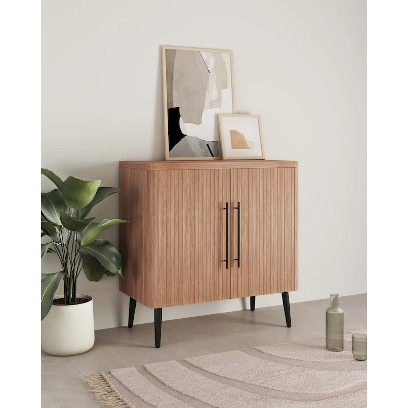 Armoire d'appoint confortable style Mid-Century Moderne