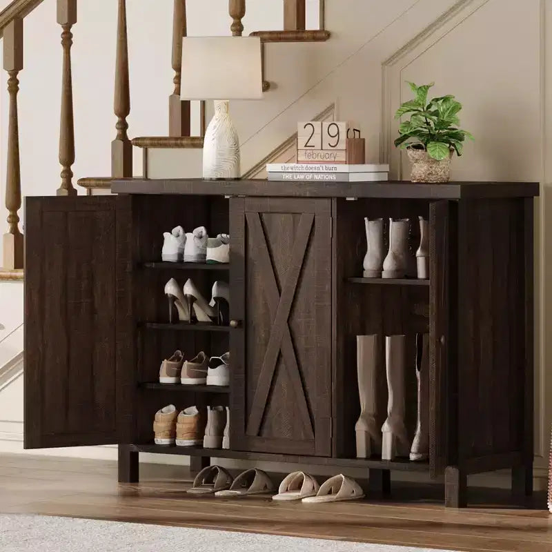 Meuble à chaussures 4 niveaux Coolmee avec portes, meuble à chaussures de style fermier de 89 cm pour entrée, grand meuble de rangement à chaussures pour salon ou couloir