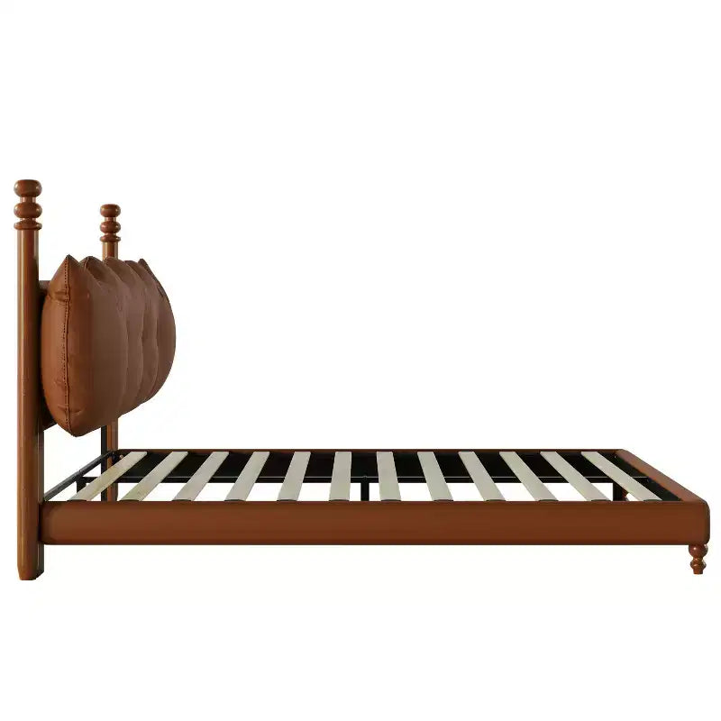 Cadre de lit Queen/King en cuir PU avec tête de lit capitonnée ondulée, de style moderne du milieu du siècle et vintage, Café - ModernLuxe