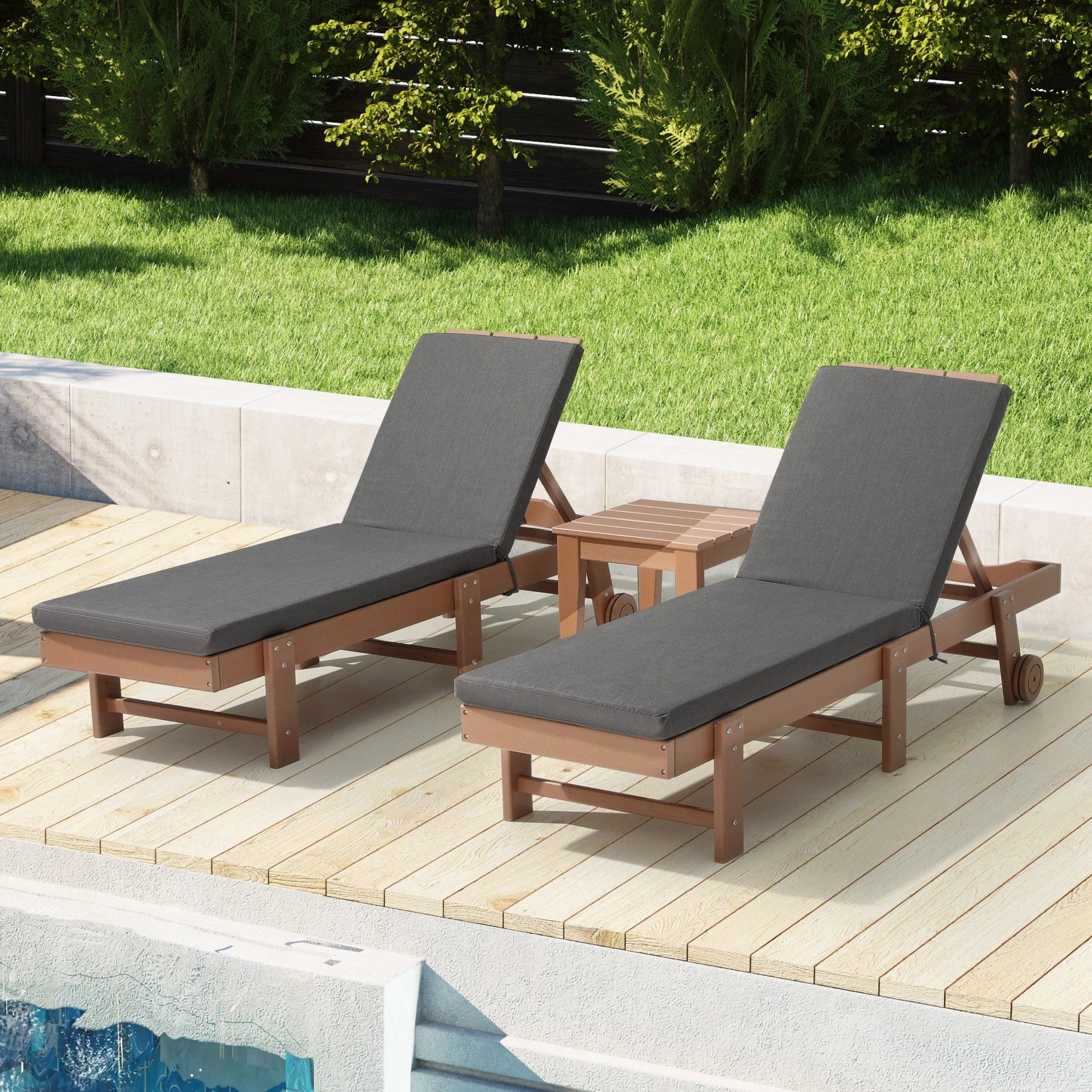 Coussins de chaise longue de patio d'extérieur tout temps Polytrends Fading Free - (Lot de 2)