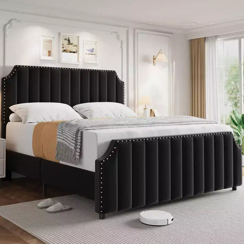 Cadre de lit en velours, tête et pied de lit matelassés à rayures verticales avec rivets, lit plateforme rembourré, lattes en bois robustes