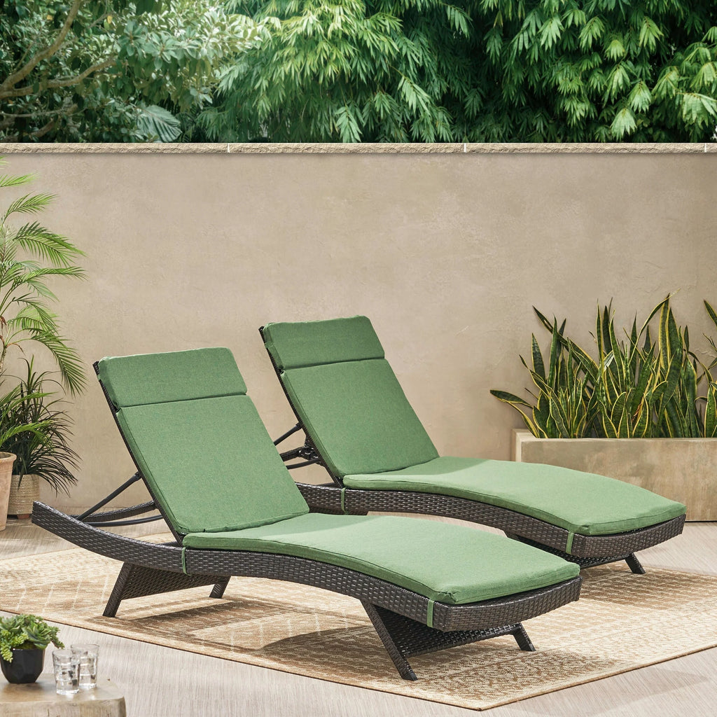 Ensemble de coussins d'extérieur Salem pour chaise longue - Coussins uniquement (lot de 2) par Christopher Knight Home - 79,25L x 27,50W x 1,50H