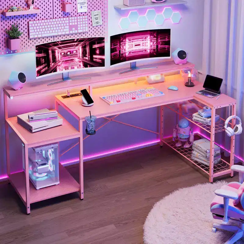 Bureau de gamer Bestier 71,5 pouces avec prise de courant, bureau d'ordinateur en L avec support d'écran, table de gamer d'angle avec étagère réglable et crochet pour casque