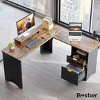 Bureau d'angle Bestier de 140 cm avec tiroirs, bureau d'ordinateur de bureau avec coins arrondis, support d'écran et panneaux cannelés, blanc et noyer