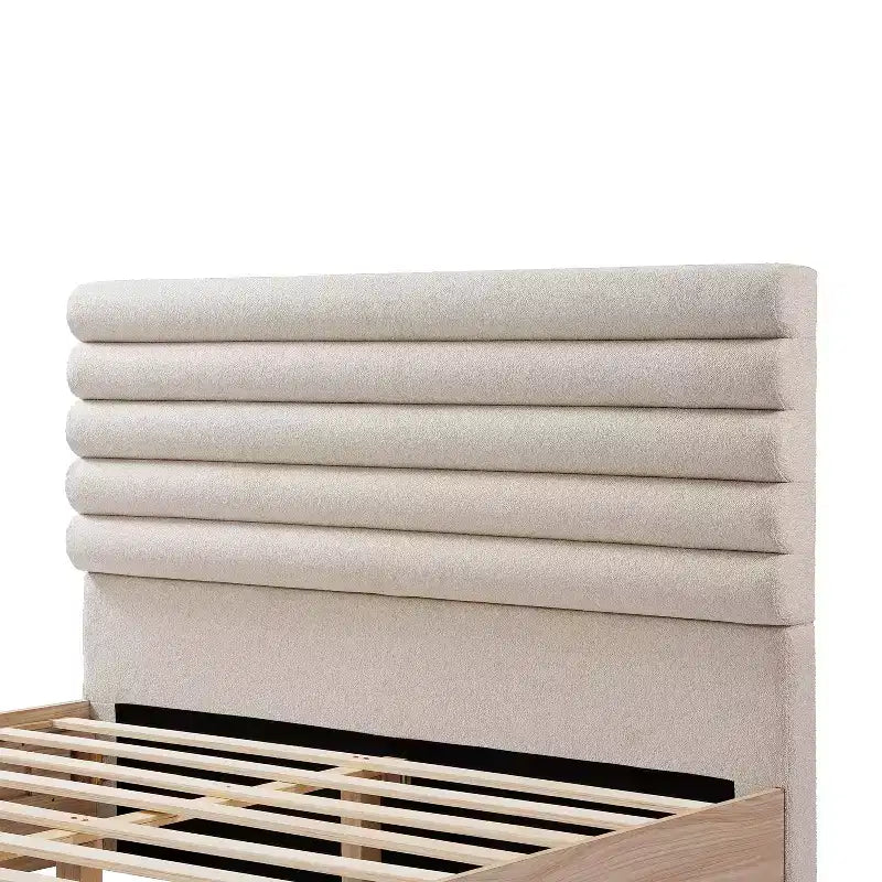 Cadre de lit contemporain Anatoli en bois avec tête de lit capitonnée en bouclette taupe Christopher Knight Home