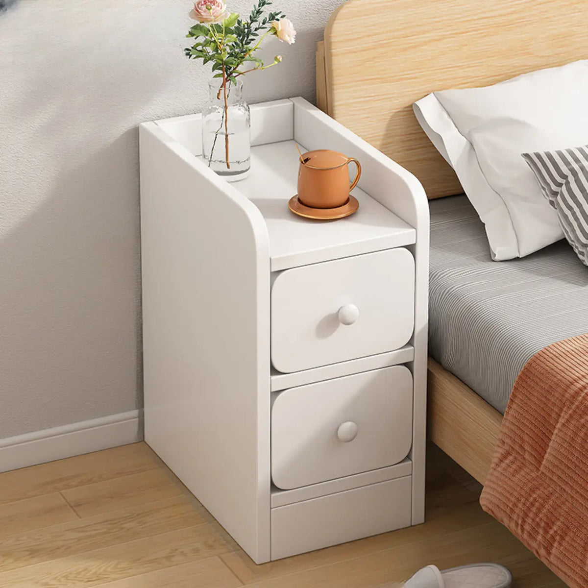 Table de chevet simple en bois naturel blanc à 2 tiroirs