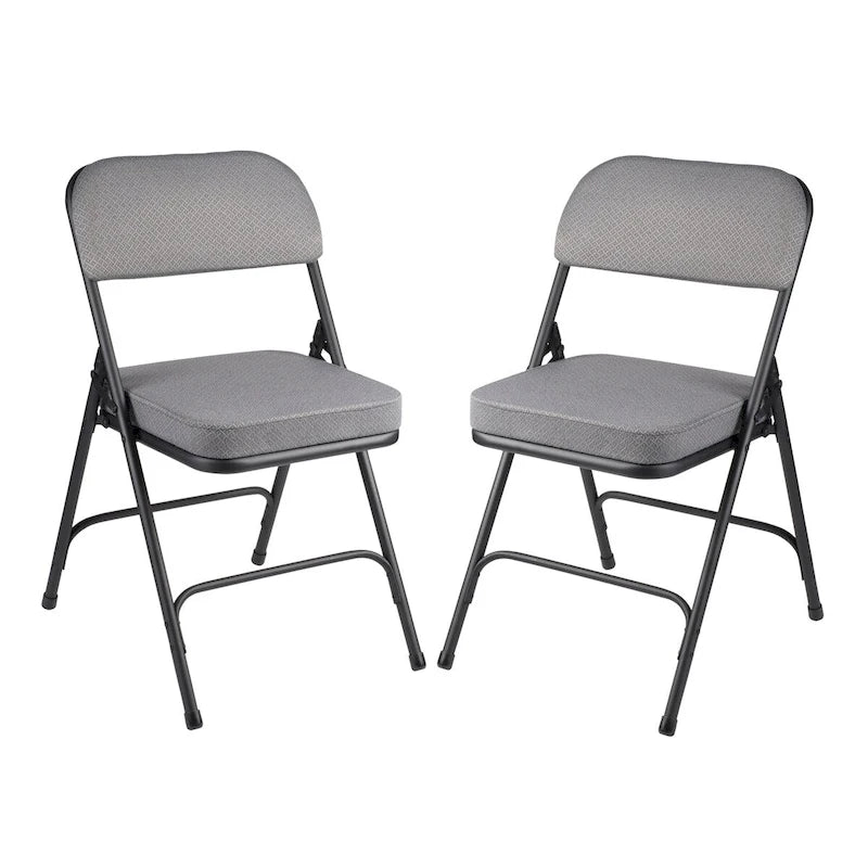 Chaise pliante de luxe matelassée en tissu de la collection Bernadine de Hampden Furnishings, lot de 2