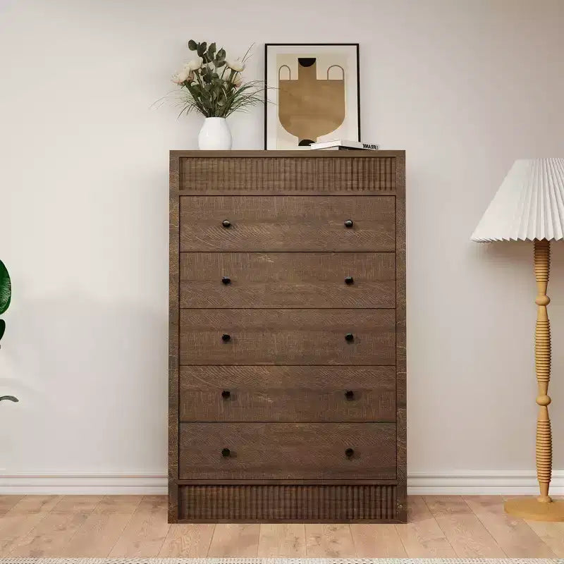 Coolmee Commode Haute 5 Tiroirs pour Chambre, Commode Cannelée de 80 cm de Large, Armoire de Rangement en Bois Moderne pour Chambre d'Enfant, Couloir, Salon