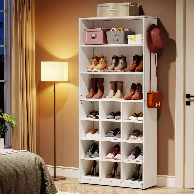 Meuble à chaussures autoportant Tribesigns, Armoire à chaussures moderne avec étagères