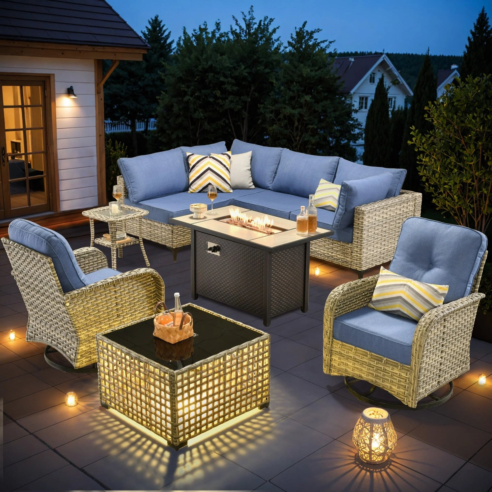Ensemble de 9 chaises pivotantes en osier d'extérieur OVIOS avec table brasero