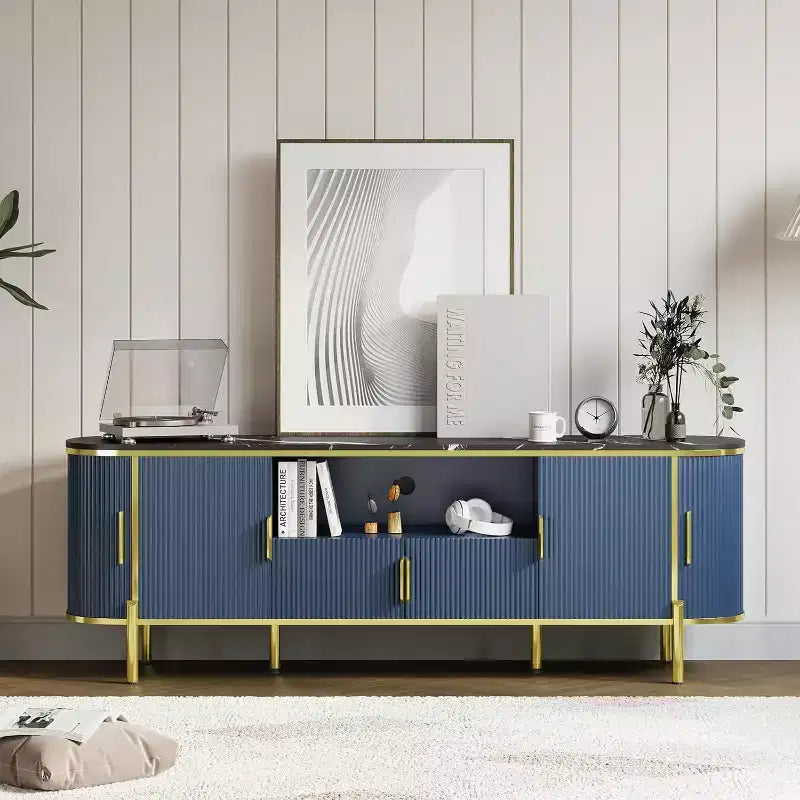 Meuble TV cannelé COZONY de 178 cm pour téléviseurs jusqu'à 80 pouces, console multimédia avec plateau en faux marbre et portes coulissantes