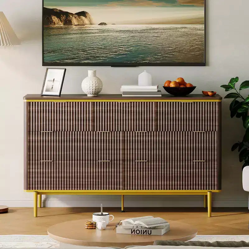 COZONY Commode cannelée 7 tiroirs, 137 cm de large, meuble de rangement moderne en bois avec design incurvé et poignées métalliques pour chambre à coucher ou salon